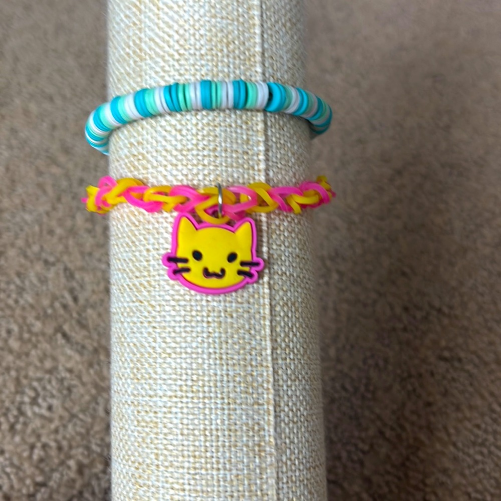 2 pack bracelets. Cat theme and ocean theme!